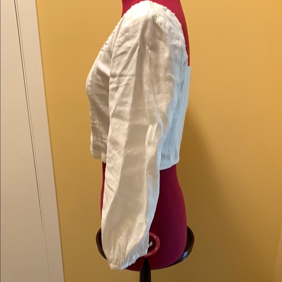 Babaton Hadwyn White Fitted Crop Blouse - Picture 4 of 12